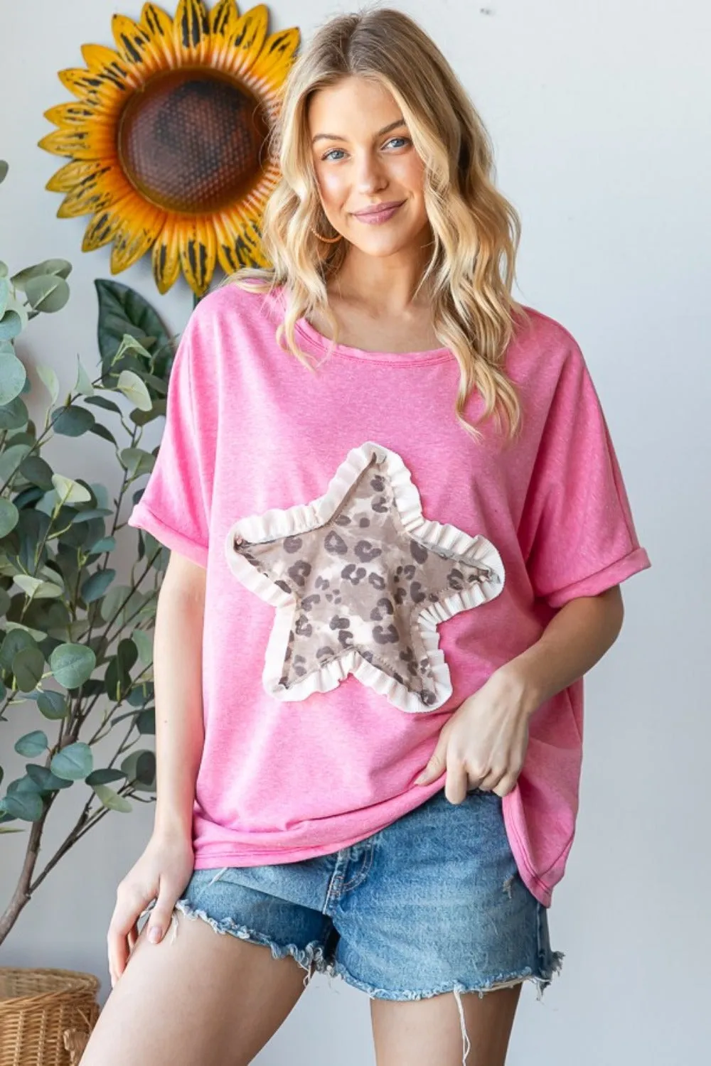 Leopard Star Patch Short Sleeve T-Shirt